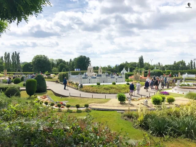 Photo of Mini-Europe, Brussels, Belgium by TravelbugPao