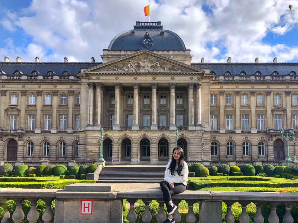 Photo of Royal Palace of Brussels, Rue Brederode, Brussels, Belgium by TravelbugPao