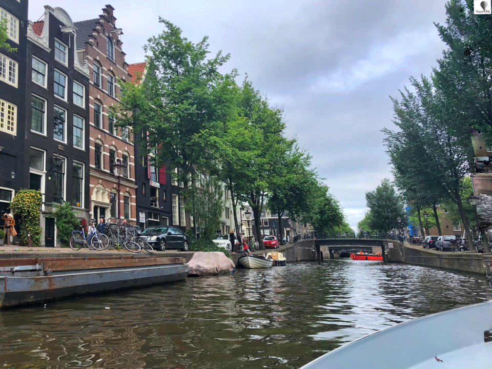 Photo of Beginners Guide: The Amsterdam Coffeeshop Experience by TravelbugPao