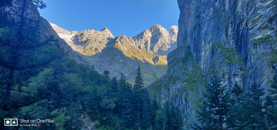 Photo of Connecting @ HemKund & Valley of Flowers by Puneet Arora