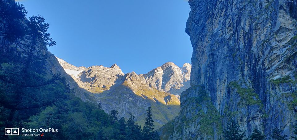Photo of Connecting @ HemKund & Valley of Flowers by Puneet Arora
