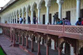 Photo of Agra Fort: A city in the City of Taj 6/7 by Yashodhara Khajuria