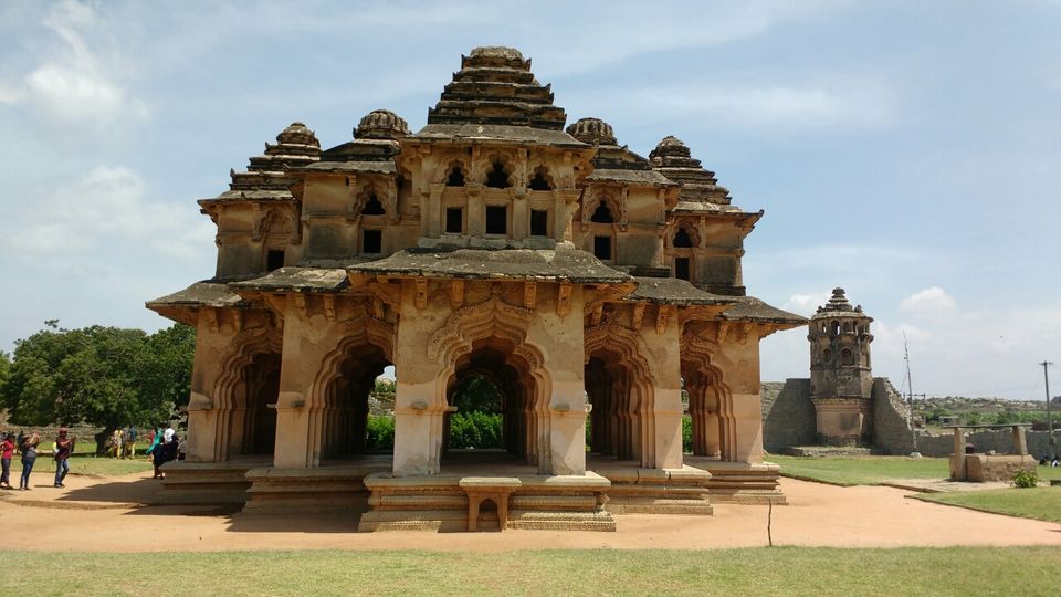 Photo of Zenana Enclosure, Hampi, Karnataka, India by Damini