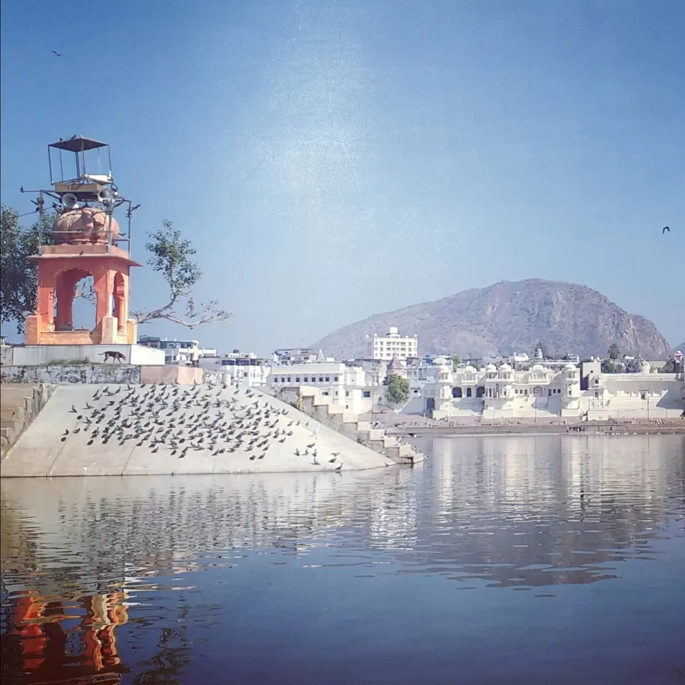 Photo of Pushkar Lake, Pushkar, Rajasthan, India by Damini