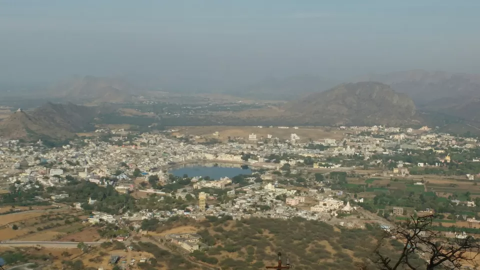 Photo of Pushkar Lake, Pushkar, Rajasthan, India by Damini