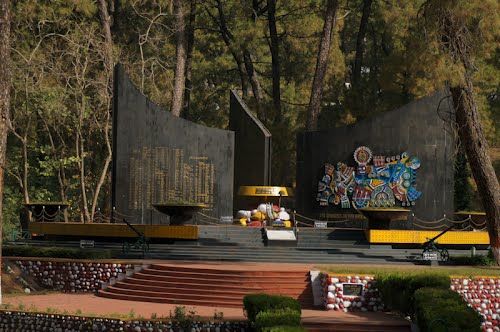 Photo of War Memorial, Jawahar Nagar, Dharamshala, Himachal Pradesh, India by Damini Aggarwal