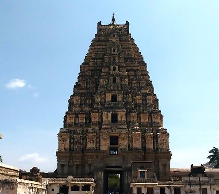 Photo of Sri Virupaksha Temple, Hampi, Karnataka, India by Damini