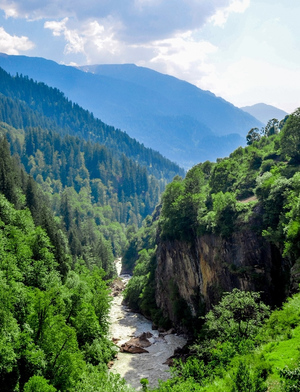 Kasol-Kheerganga Trek in Parvati Valley