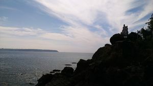 Dona Paula Beach 1/5 by Tripoto