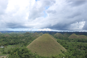Chocolate Hills National Monument 1/3 by Tripoto