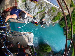 Aj Hackett Bungy Queenstown Nz View Images Timing And Reviews Tripoto