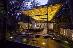 The Glass House 1/1 by Tripoto