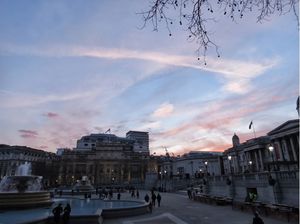 Trafalgar Square 1/3 by Tripoto