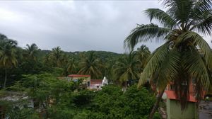 The first sunrise in Goa and the first experience of Airbnb