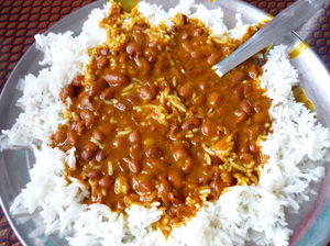 Top 10 dishes to try when traveling in India