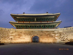 Namdaemun Market 1/6 by Tripoto