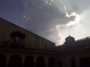 Jaipur, all by myself!
