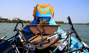 Hue Cycling Tour