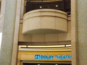 Dolby Theatre 1/1 by Tripoto
