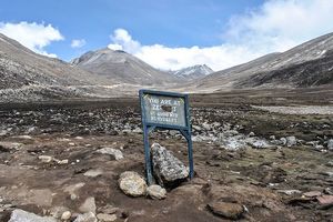 सावधान! कहीं आप सिक्किम की युम्थांग वैली के प्यार में ना डूब जाएँ!