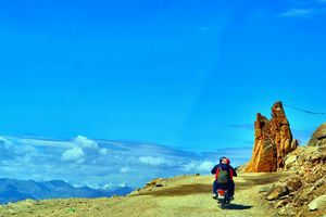 Motorcycling in Ladakh