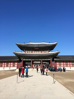 Gyeongbokgung Palace 1/5 by Tripoto