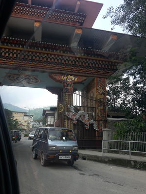 Kuzozangpola Bhutan!: 5 days Solo in the Land of the Thunder Dragon