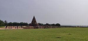 Shore Temple 1/undefined by Tripoto