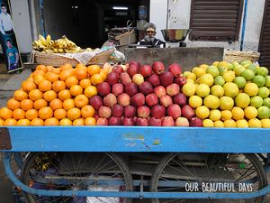 Flower power at Poo Market, Coimbatore