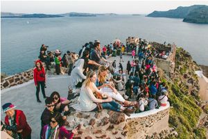 Bucket List: See The Sunset in Oia, Santorini, Greece