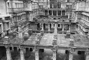 Hidden gems of Gujarat – Rani Ki Vav and Mothera Sun Temple