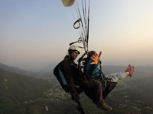 Bir Billing Paragliding