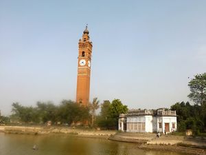Husainabad Clock Tower 1/2 by Tripoto