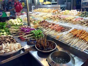 Chinatown - Kuala Lumpur 1/3 by Tripoto