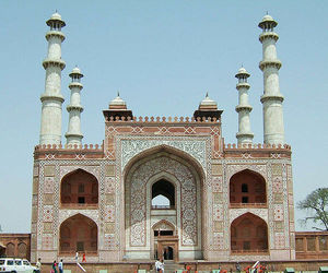 Beyond the Taj in Agra