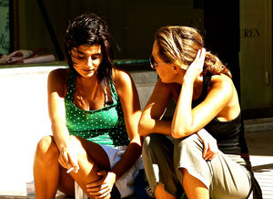 Solo Indian Female Traveler and the Art of Making Friends On Road: Do's and Don'ts