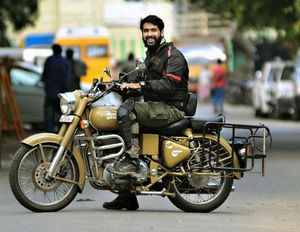 This Investment Banker Is Conquering Life's Disappointments By Travelling Across 29 States In India
