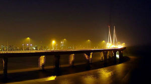 8 most amazing bridges in India.