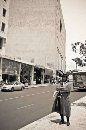 Beige in Jerusalem, Jerusalem in Beige