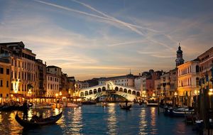 Venice and its two jewels: Murano and Burano