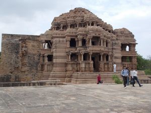 Tallest fort of North India – Gwalior Fort