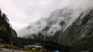 Valley of Flowers and Hemkund Sahib with a backpack