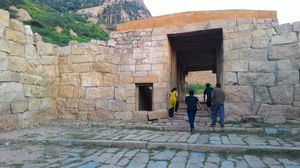 Forgotten fort – Sankagiri, Salem