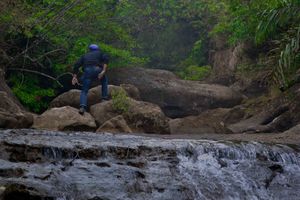 New Year Escapes-Madness In The Hills
