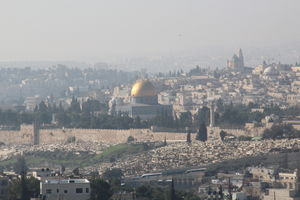 Temple Mount 1/3 by Tripoto