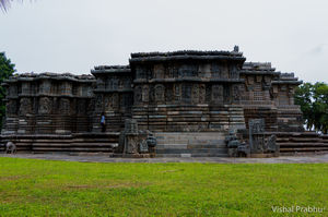 Halebidu - A peek into the glorious past