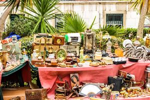 Flea Market 1/1 by Tripoto