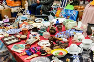 Lisbon: Shop, eat, travel