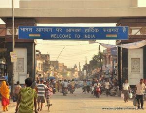 Backpacking across India with the Hot Toddies