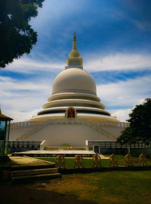 Surprise visit to Lanka